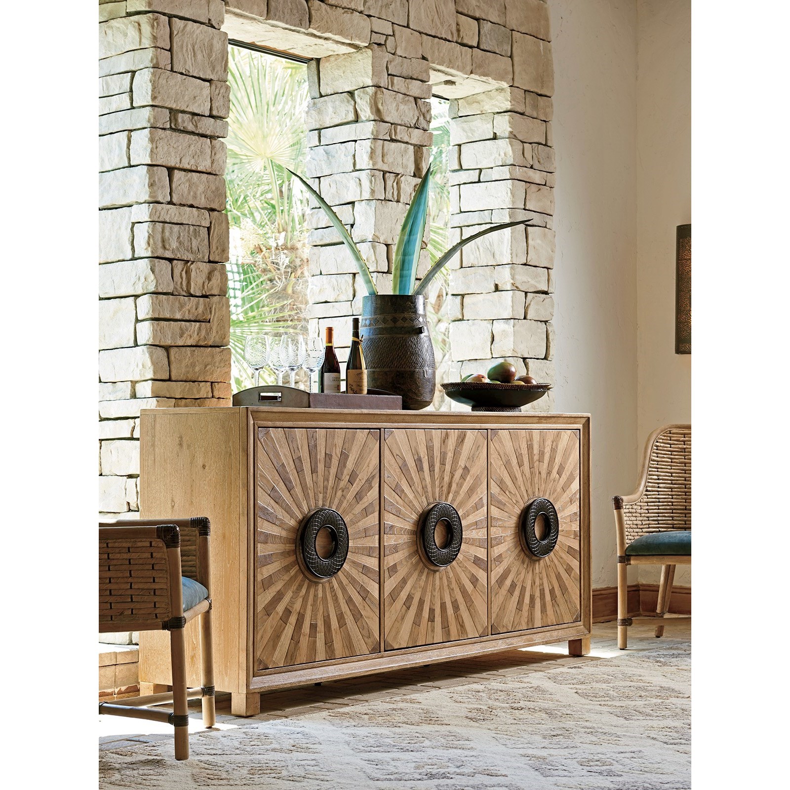 Tommy Bahama Home Los Altos 566852 Viceroy Global Sunburst Veneer